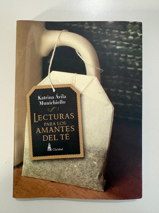 Lecturas para los amantes del té – Katrina Ávila Munichiello
