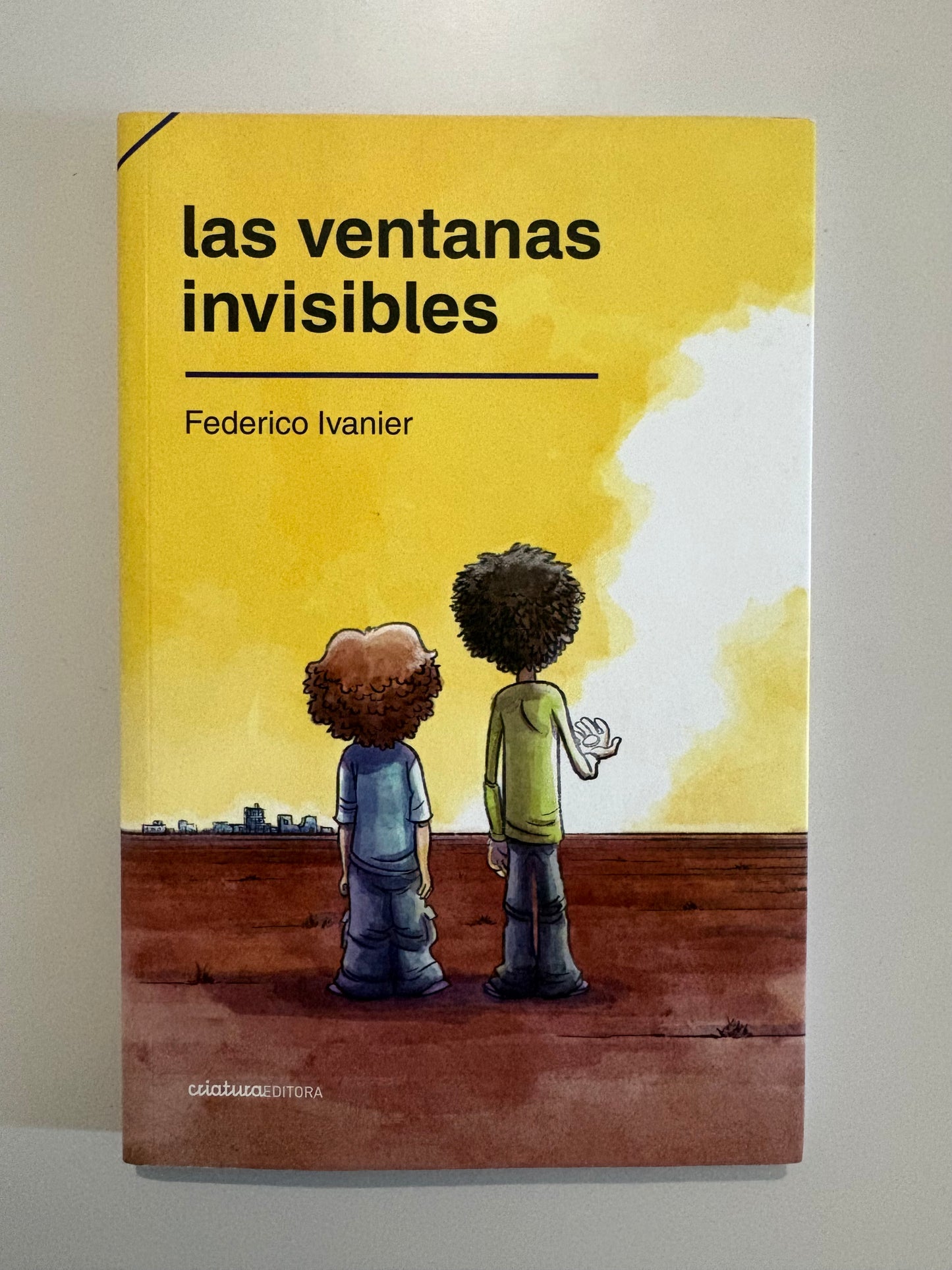 Las ventanas invisibles - Federico Ivanier