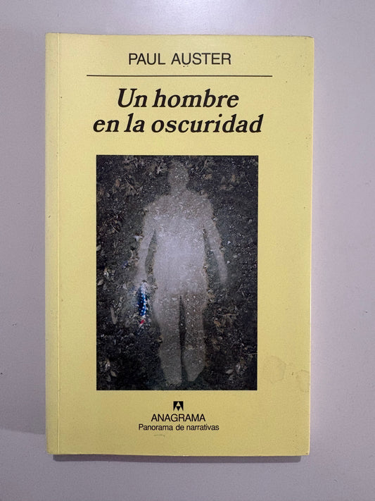Un hombre en la oscuridad – Paul Auster