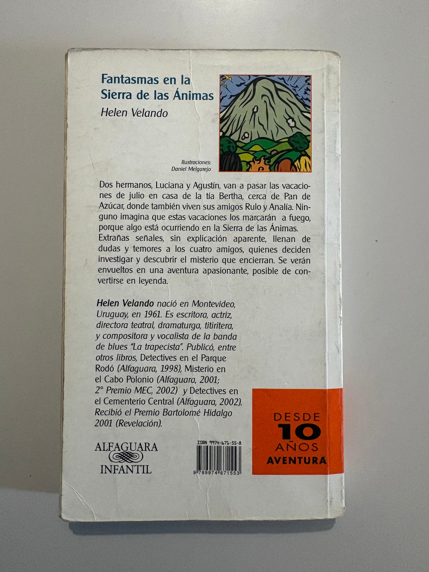 Fantasmas en la Sierra de las Ánimas - Helen Velando