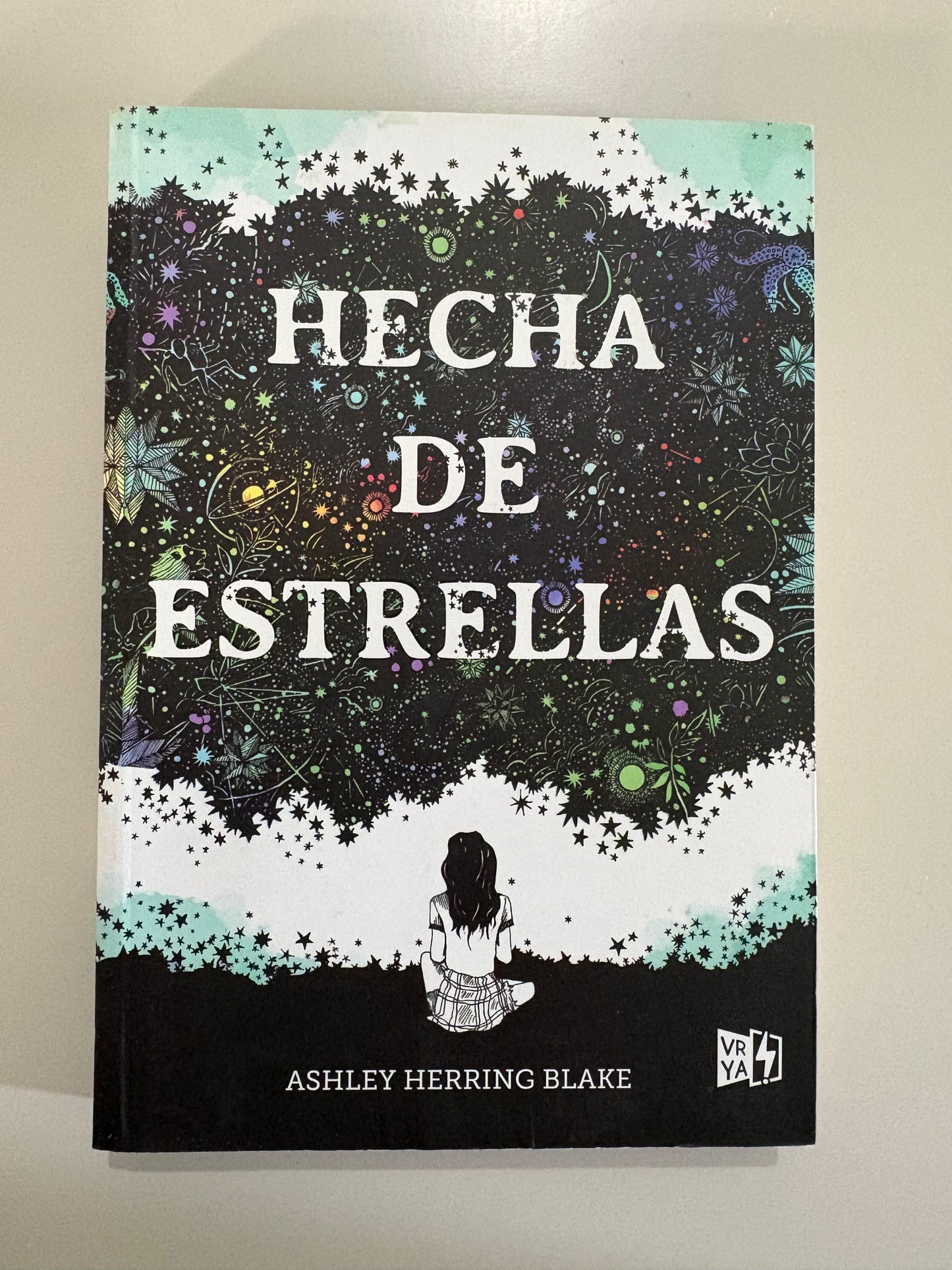 Hecha de estrellas – Ashley Herring Blake