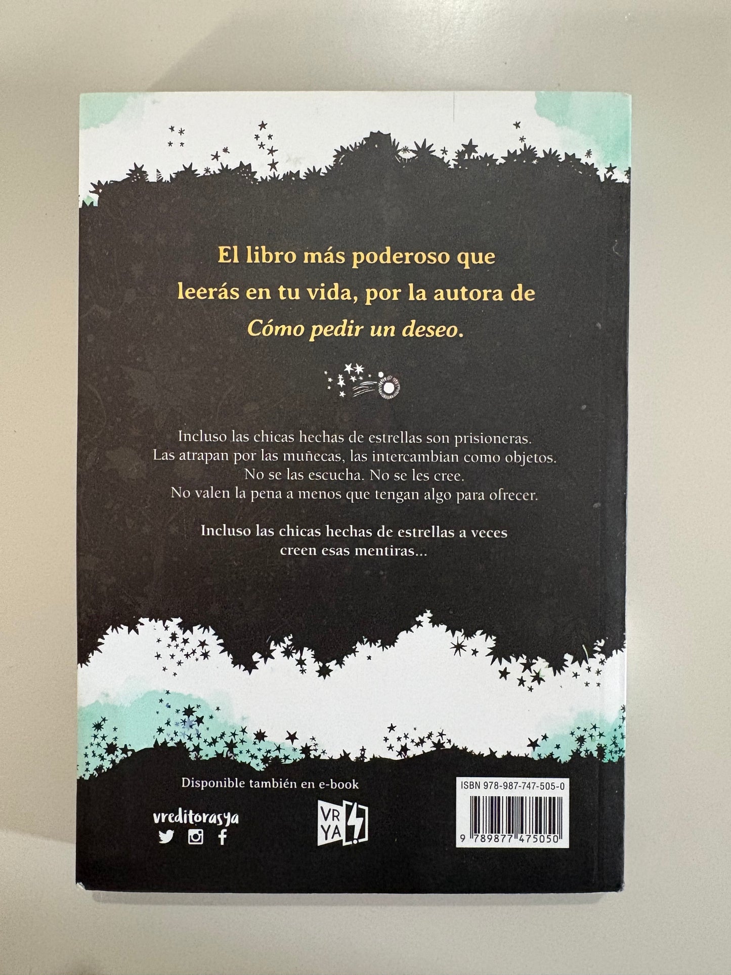 Hecha de estrellas – Ashley Herring Blake
