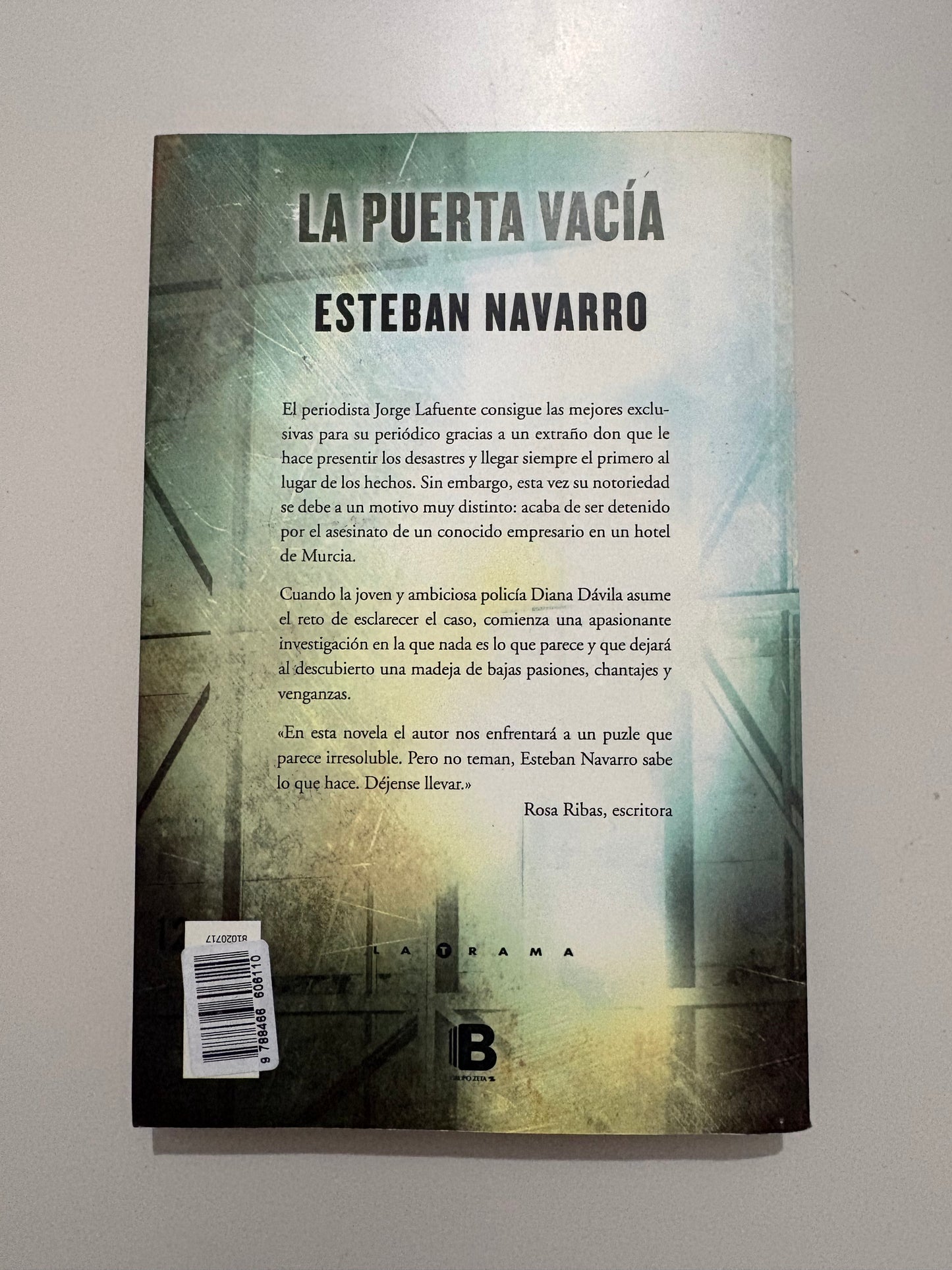 La puerta vacía - Esteban Navarro