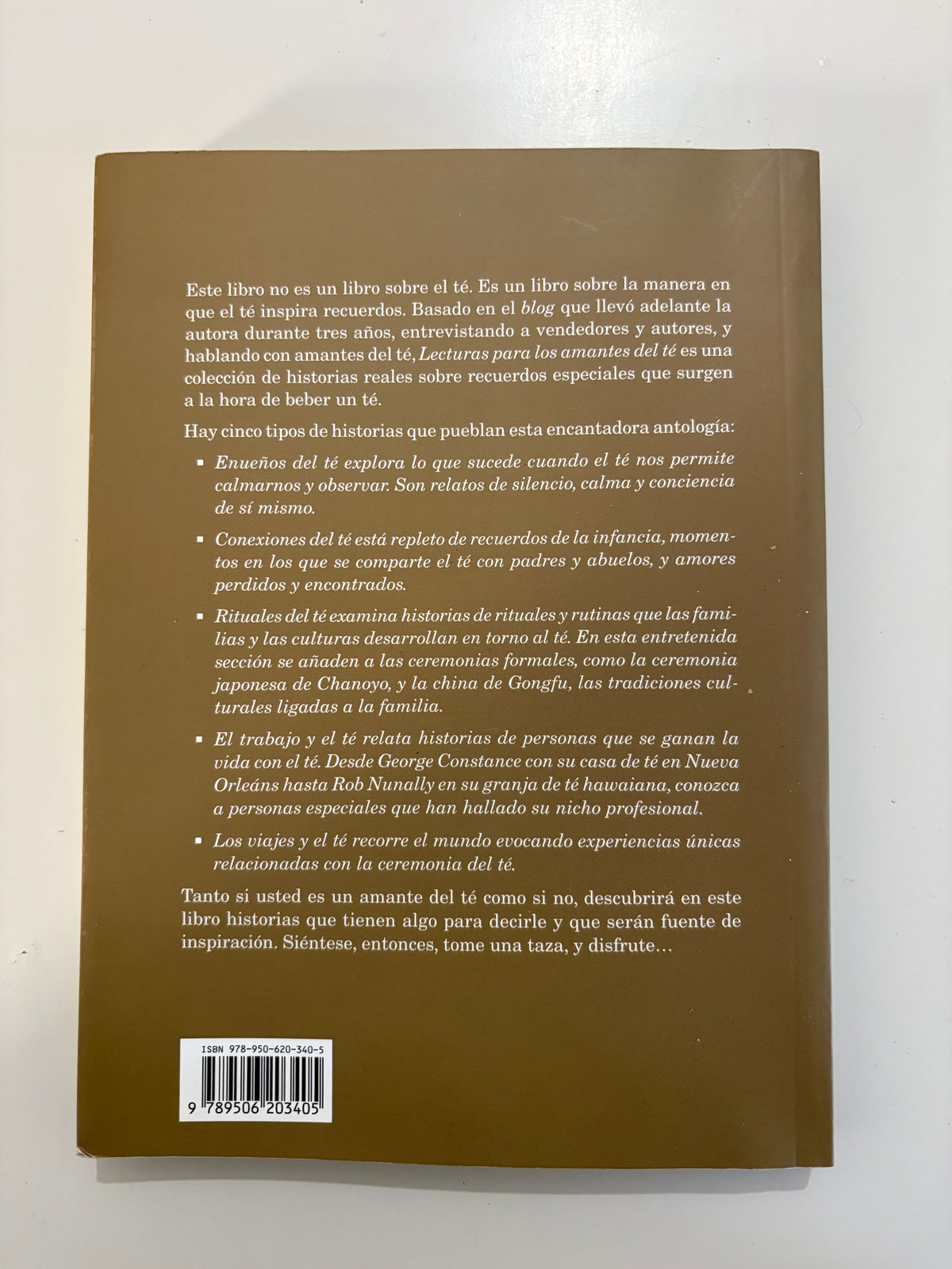 Lecturas para los amantes del té – Katrina Ávila Munichiello