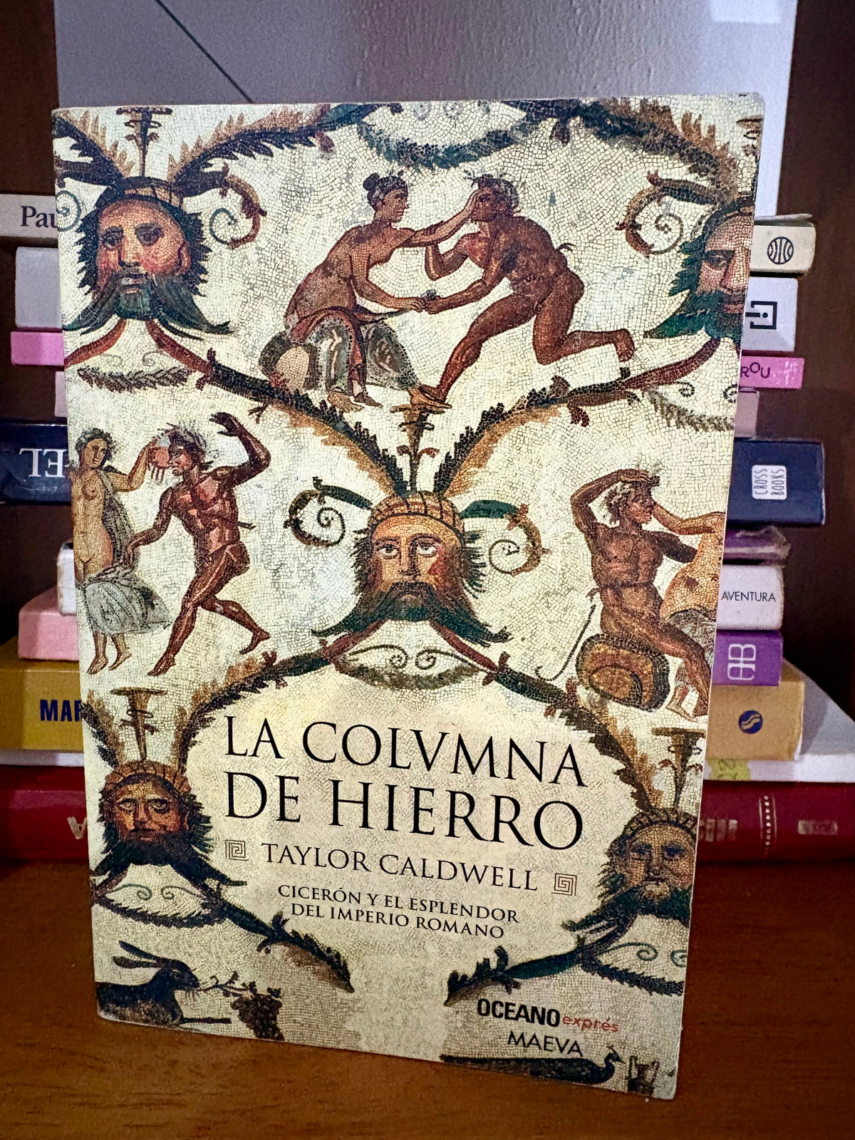 La columna de hierro – Taylor Caldwell