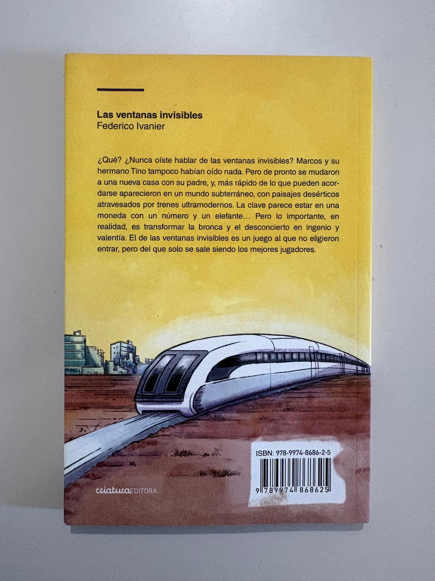 Las ventanas invisibles - Federico Ivanier